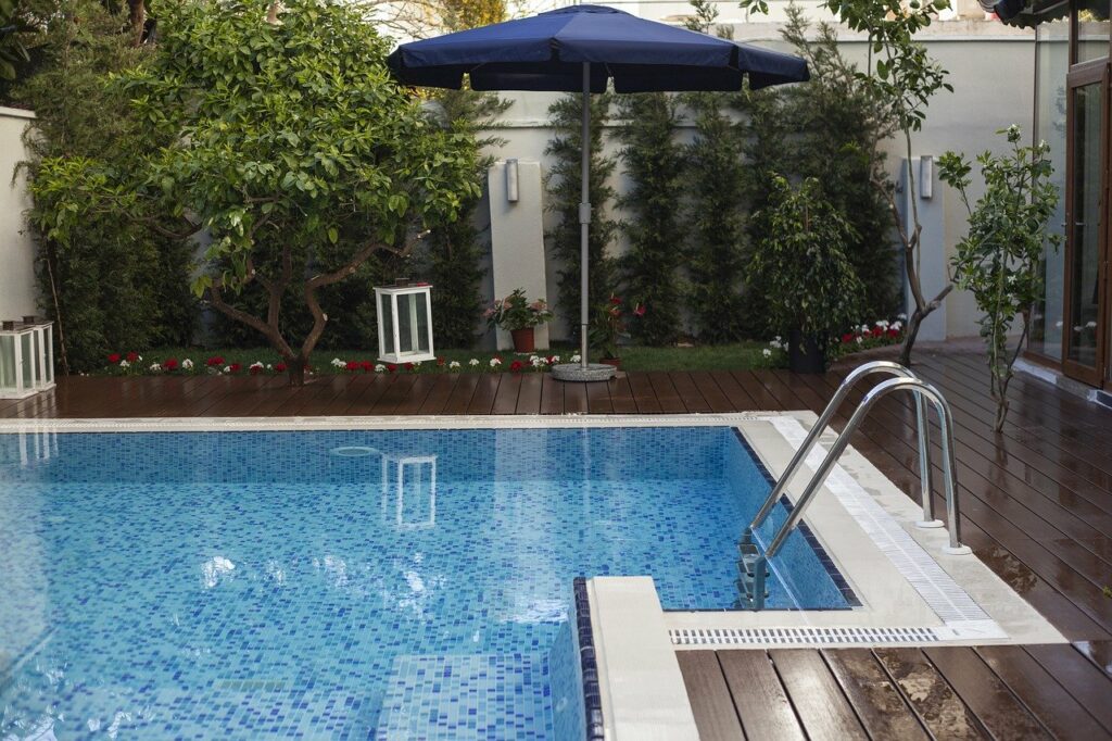 Electropools, house, luxury-5055009.jpg